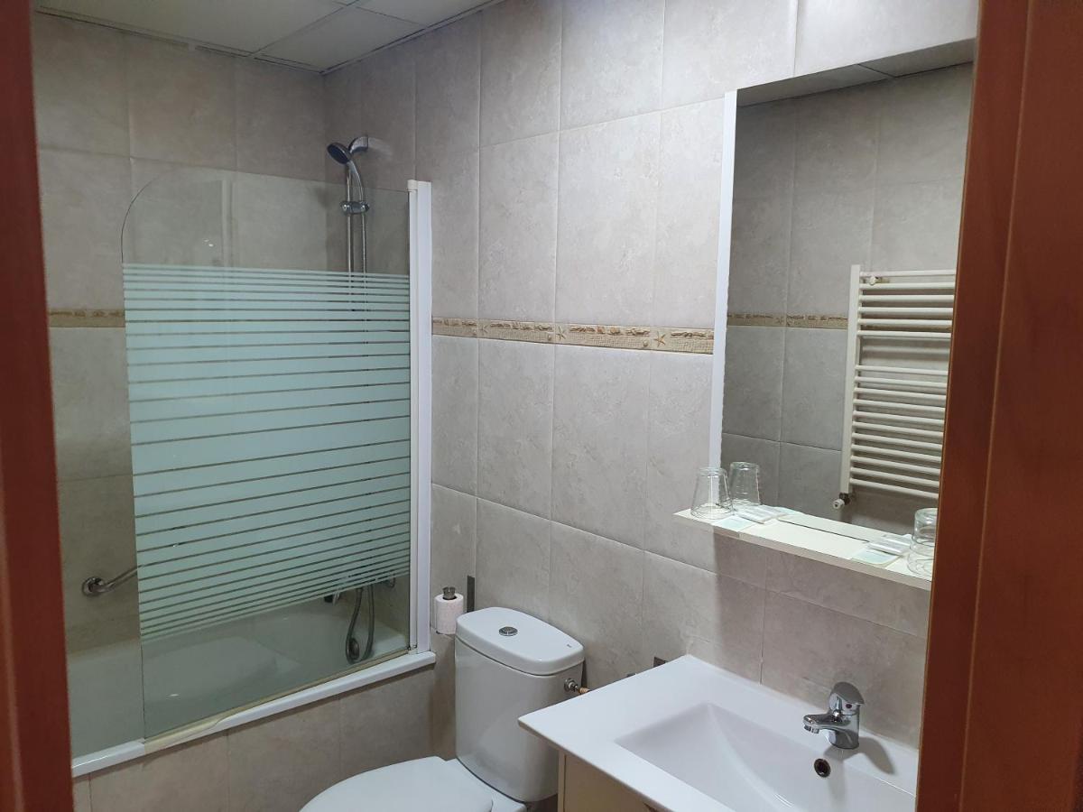 Hostal Fronton Alcobendas Eksteriør bilde