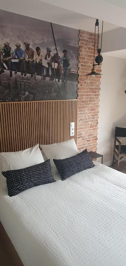 Hostal Fronton Alcobendas Eksteriør bilde