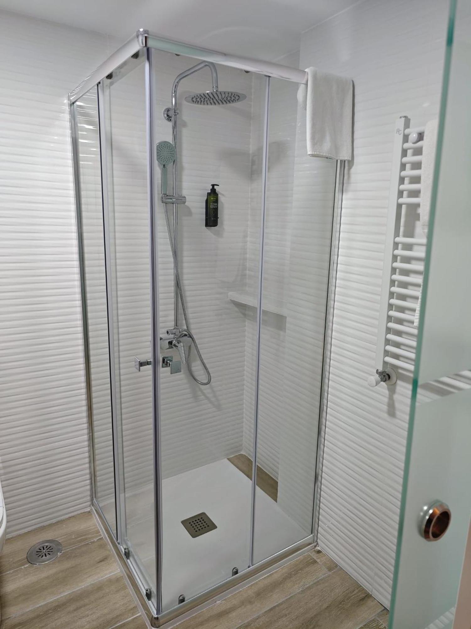 Hostal Fronton Alcobendas Eksteriør bilde